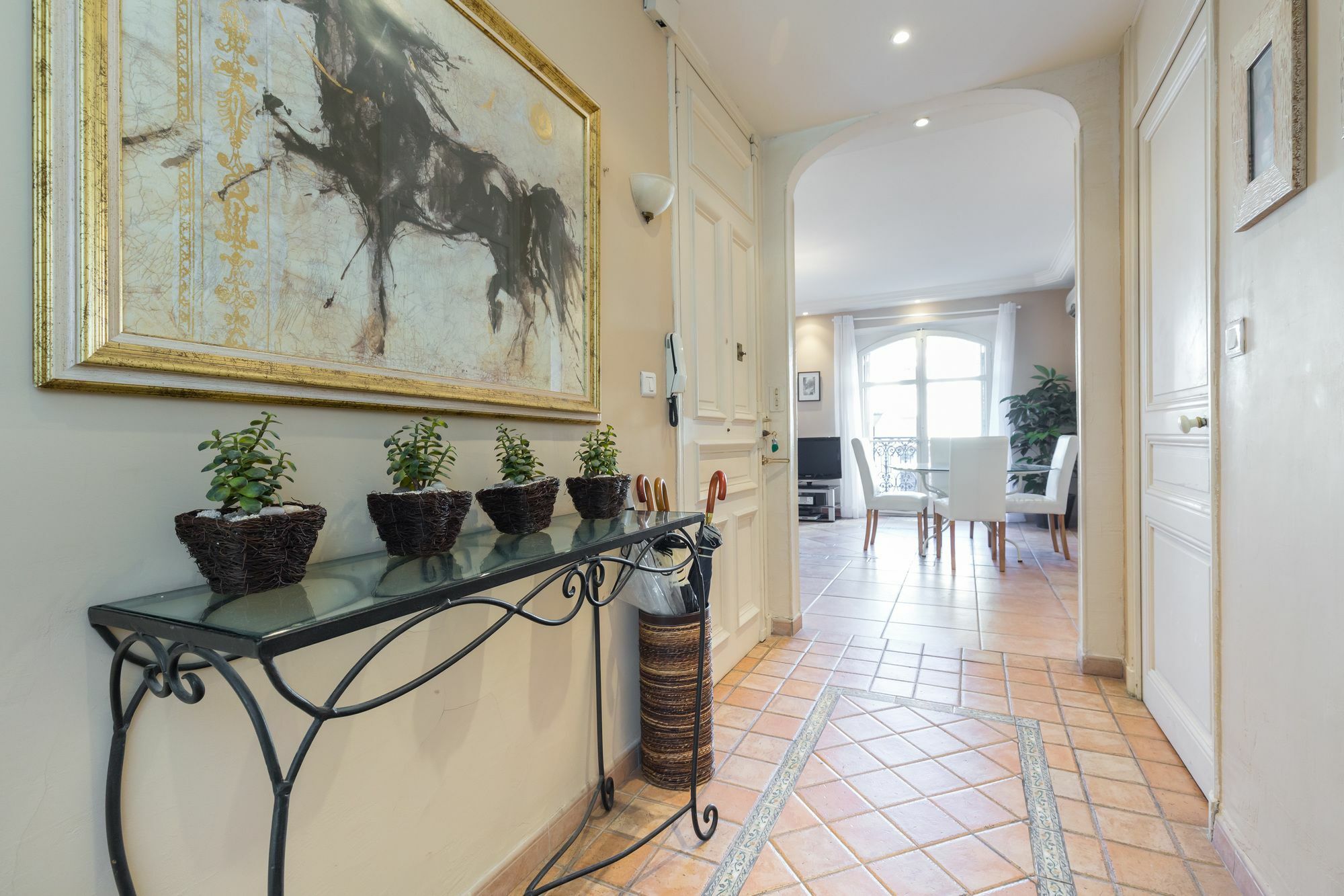 Lovely 2 Bed 2 Bath Apartment In Cannes On Rue Antibea Easy Walk To The Palais 224 エクステリア 写真